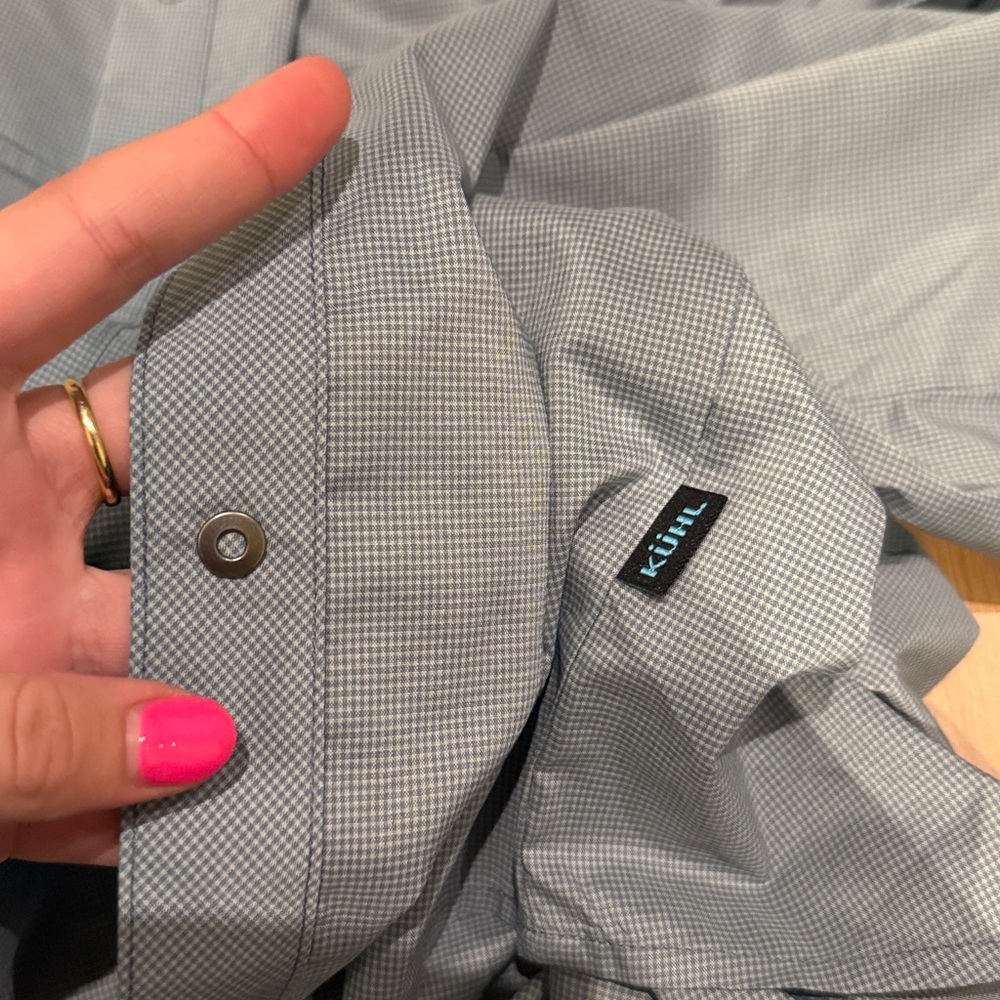 KUHL short sleeve button down - Picture 7 of 7